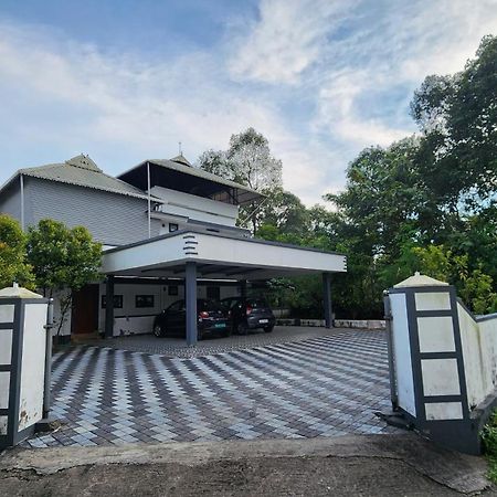 Ebs Guest House Nedumbassery Luaran gambar