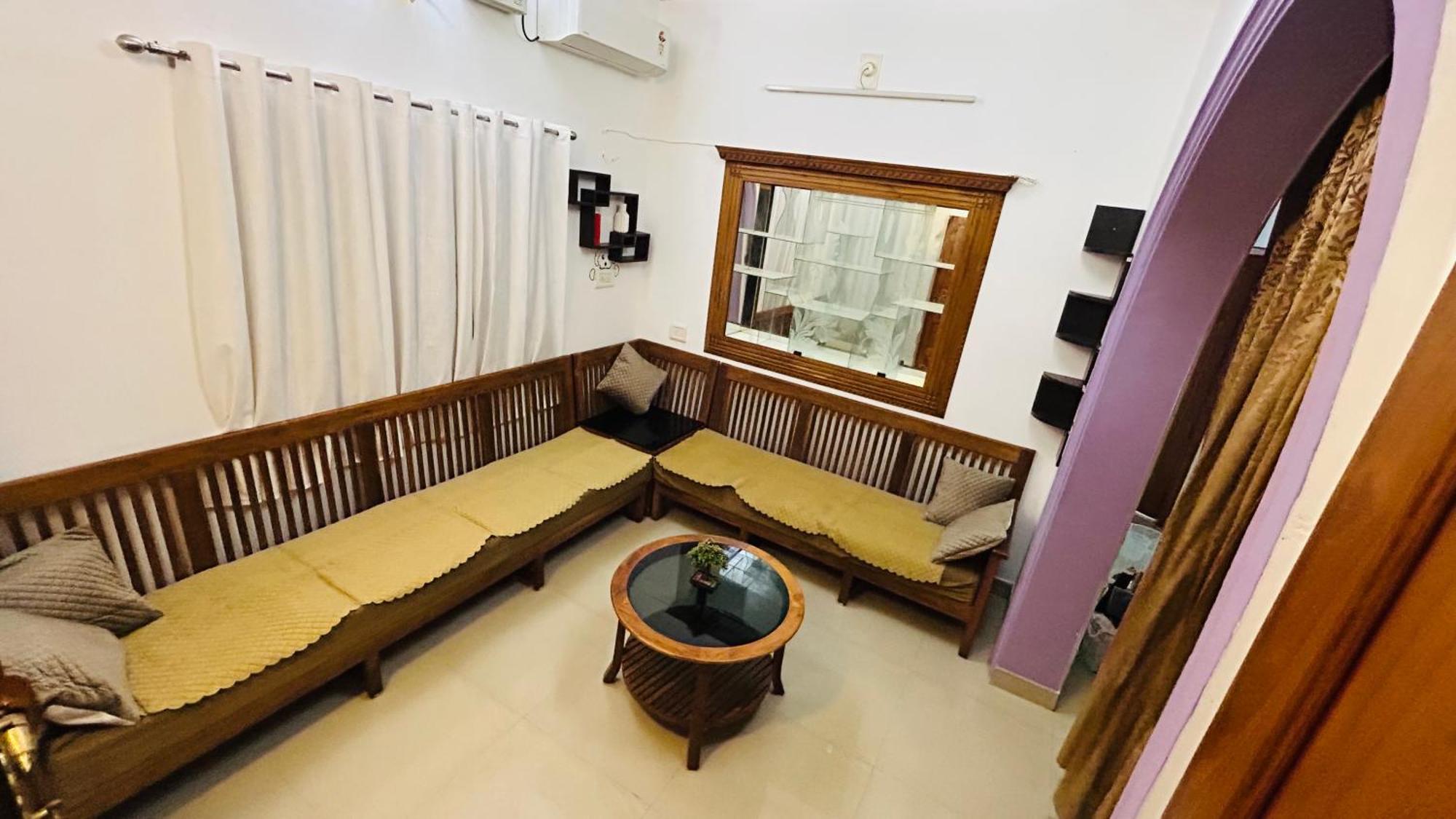 Ebs Guest House Nedumbassery Luaran gambar